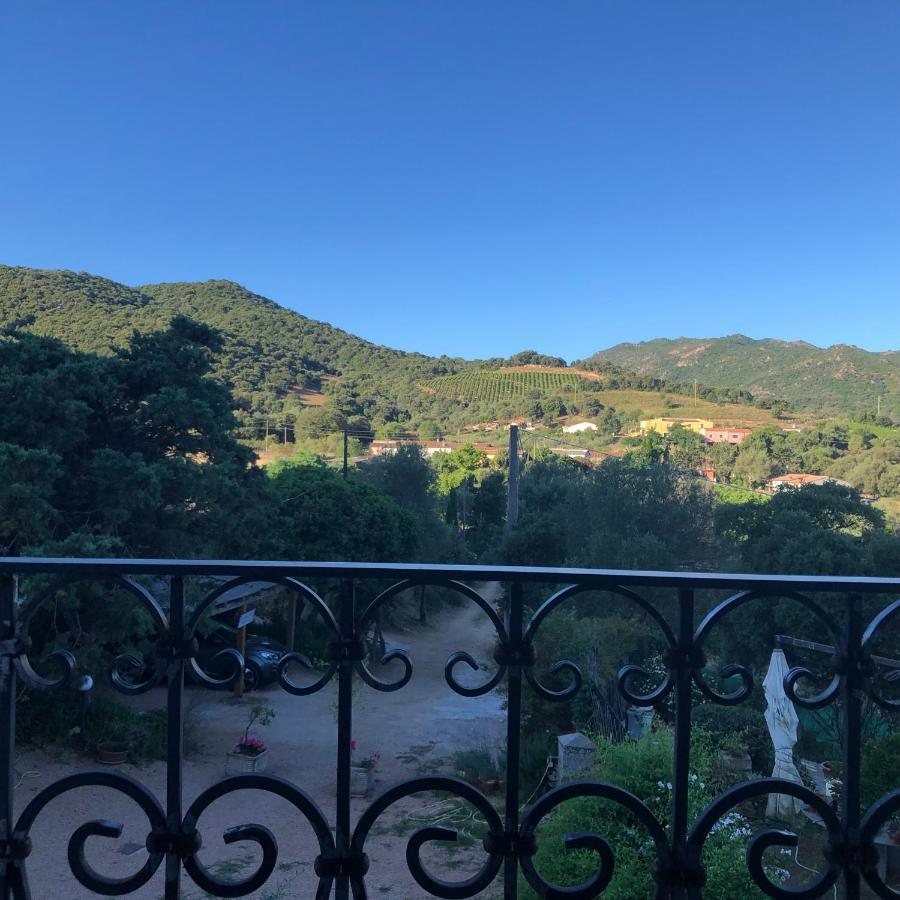 Agriturismo La Casa Delle Fate Loiri Porto San Paolo Exterior foto
